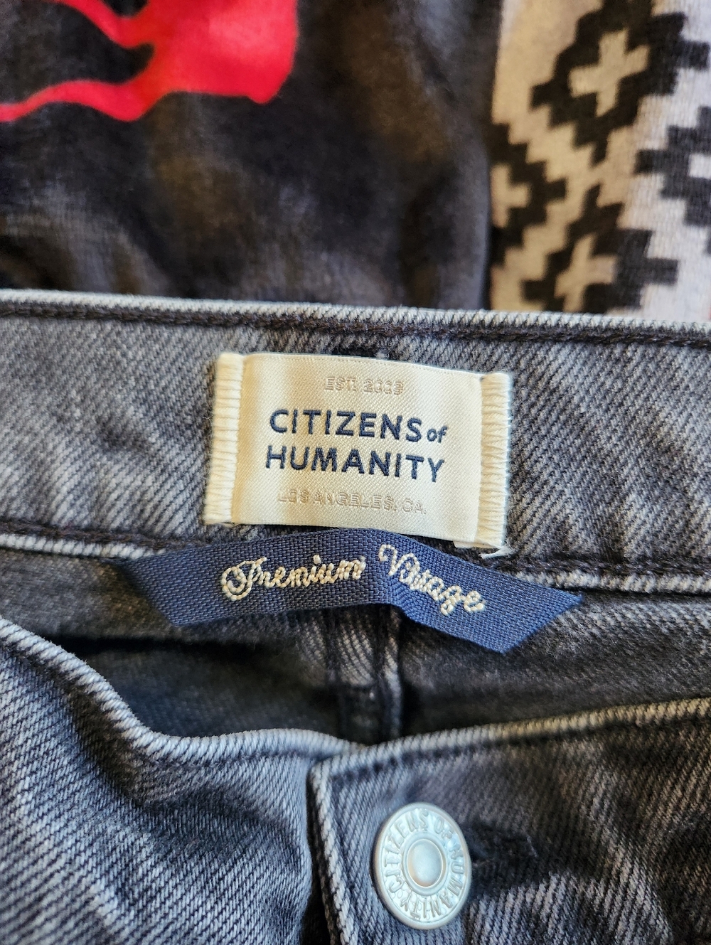 Citizens of Humanity Emerson Slim Boyfriend Jeans Grey Distressed Size 24 - Picture 5 of 10